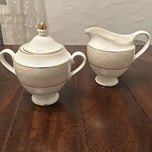 Ralph Lauren Home Collection – Meredith Sugar and Creamer Set